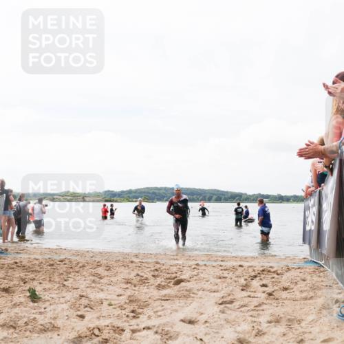 21.06.2026 - Viking Triathlon Michael Strokosch http://msf.ph/oto/9824801 21.06.2026 10:30:19 Schwimmen 27, 38, 104 meine-sportfotos.de