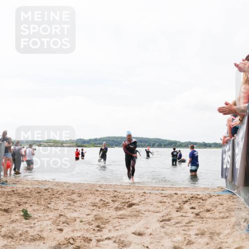 21.06.2026 - Viking Triathlon Michael Strokosch http://msf.ph/oto/9824802 21.06.2026 10:30:20 Schwimmen 27, 38, 104 meine-sportfotos.de