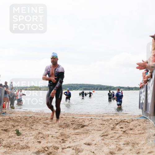 21.06.2026 - Viking Triathlon Michael Strokosch http://msf.ph/oto/9824809 21.06.2026 10:30:22 Schwimmen 27, 104 meine-sportfotos.de