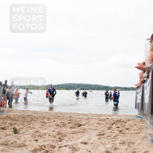 21.06.2026 - Viking Triathlon Michael Strokosch http://msf.ph/oto/9824815 21.06.2026 10:30:24 Schwimmen 27, 104 meine-sportfotos.de