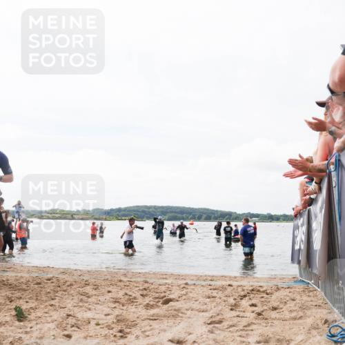 21.06.2026 - Viking Triathlon Michael Strokosch http://msf.ph/oto/9824826 21.06.2026 10:30:28 Schwimmen 27, 218 meine-sportfotos.de