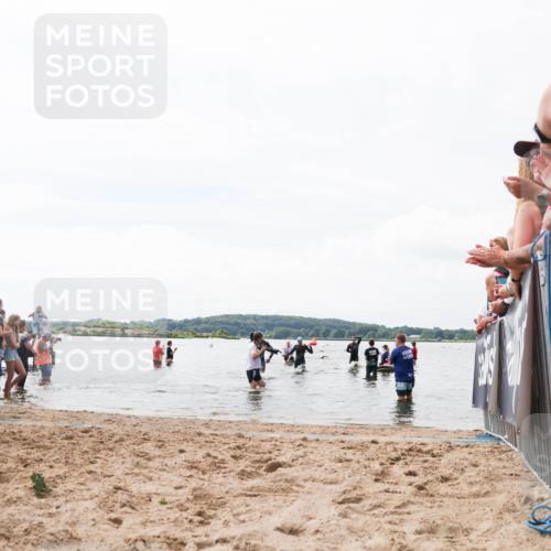21.06.2026 - Viking Triathlon Michael Strokosch http://msf.ph/oto/9824829 21.06.2026 10:30:29 Schwimmen 27, 218 meine-sportfotos.de