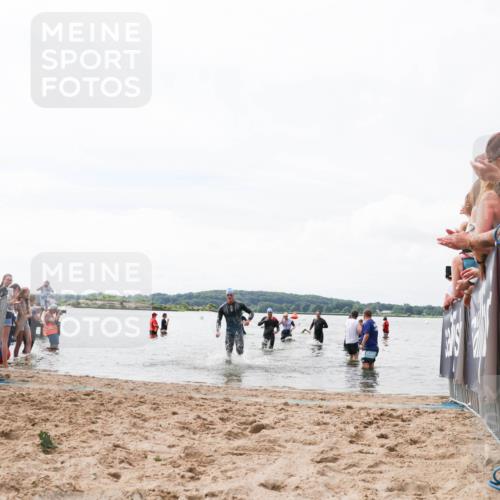 21.06.2026 - Viking Triathlon Michael Strokosch http://msf.ph/oto/9824840 21.06.2026 10:30:32 Schwimmen 5, 27, 42, 218 meine-sportfotos.de