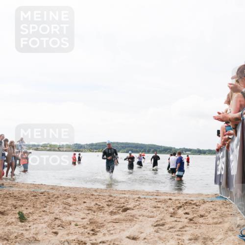21.06.2026 - Viking Triathlon Michael Strokosch http://msf.ph/oto/9824841 21.06.2026 10:30:33 Schwimmen 5, 42, 103, 218 meine-sportfotos.de