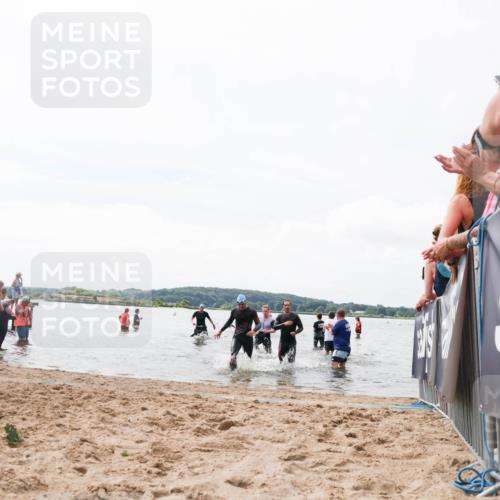 21.06.2026 - Viking Triathlon Michael Strokosch http://msf.ph/oto/9824857 21.06.2026 10:30:38 Schwimmen 5, 42, 103, 218 meine-sportfotos.de