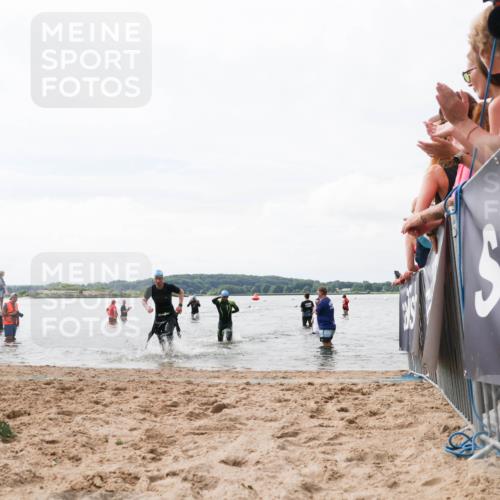 21.06.2026 - Viking Triathlon Michael Strokosch http://msf.ph/oto/9824881 21.06.2026 10:30:46 Schwimmen 5, 42, 103, 337, 394 meine-sportfotos.de