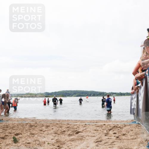 21.06.2026 - Viking Triathlon Michael Strokosch http://msf.ph/oto/9824909 21.06.2026 10:30:55 Schwimmen 131, 394 meine-sportfotos.de