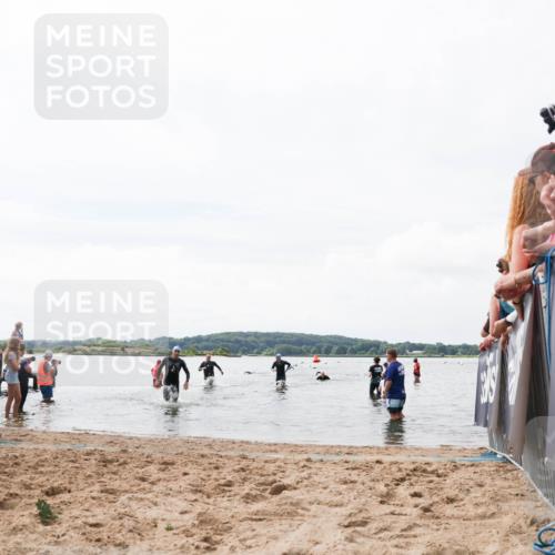 21.06.2026 - Viking Triathlon Michael Strokosch http://msf.ph/oto/9824918 21.06.2026 10:30:58 Schwimmen 131 meine-sportfotos.de