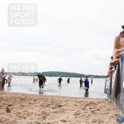 21.06.2026 - Viking Triathlon Michael Strokosch http://msf.ph/oto/9824926 21.06.2026 10:31:01 Schwimmen 131, 454, 665 meine-sportfotos.de