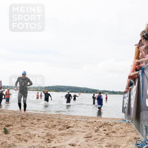 21.06.2026 - Viking Triathlon Michael Strokosch http://msf.ph/oto/9824934 21.06.2026 10:31:04 Schwimmen 131, 454, 665 meine-sportfotos.de