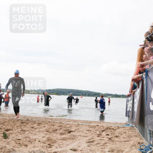 21.06.2026 - Viking Triathlon Michael Strokosch http://msf.ph/oto/9824935 21.06.2026 10:31:04 Schwimmen 131, 454, 665 meine-sportfotos.de
