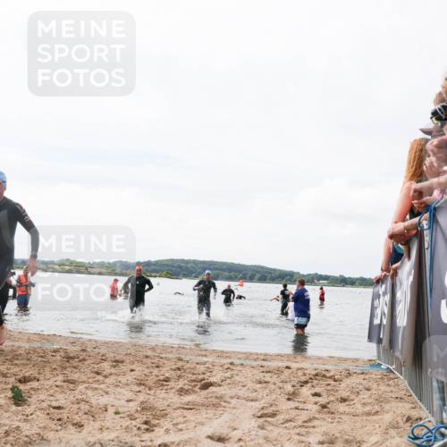 21.06.2026 - Viking Triathlon Michael Strokosch http://msf.ph/oto/9824937 21.06.2026 10:31:05 Schwimmen 131, 454, 665 meine-sportfotos.de