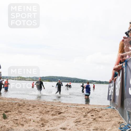 21.06.2026 - Viking Triathlon Michael Strokosch http://msf.ph/oto/9824938 21.06.2026 10:31:05 Schwimmen 131, 454, 665 meine-sportfotos.de