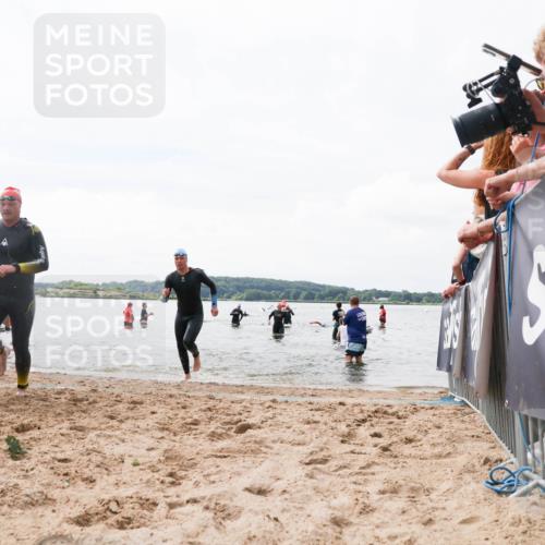 21.06.2026 - Viking Triathlon Michael Strokosch http://msf.ph/oto/9824947 21.06.2026 10:31:08 Schwimmen 131, 454, 665 meine-sportfotos.de