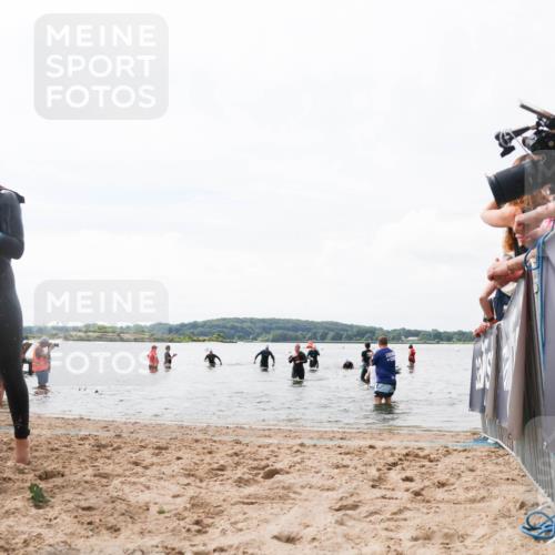 21.06.2026 - Viking Triathlon Michael Strokosch http://msf.ph/oto/9824952 21.06.2026 10:31:10 Schwimmen 131, 454, 665 meine-sportfotos.de