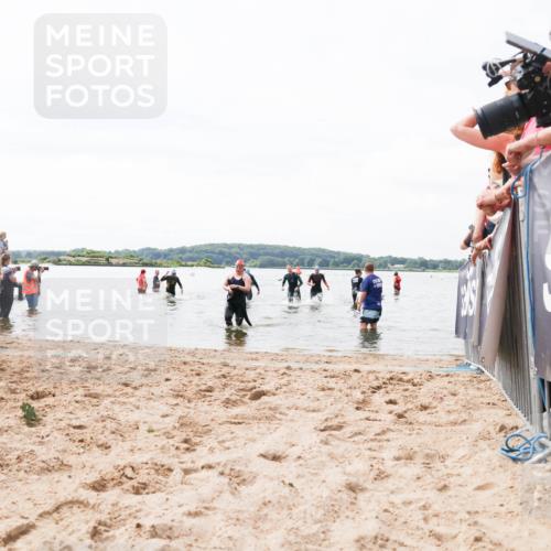 21.06.2026 - Viking Triathlon Michael Strokosch http://msf.ph/oto/9824972 21.06.2026 10:31:16 Schwimmen 98, 569, 637 meine-sportfotos.de
