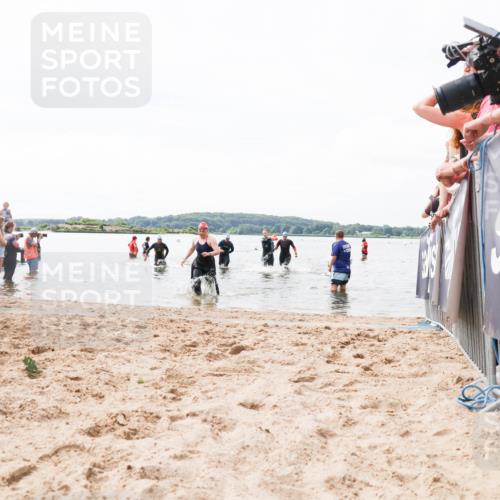 21.06.2026 - Viking Triathlon Michael Strokosch http://msf.ph/oto/9824976 21.06.2026 10:31:18 Schwimmen 14, 98, 569, 637 meine-sportfotos.de