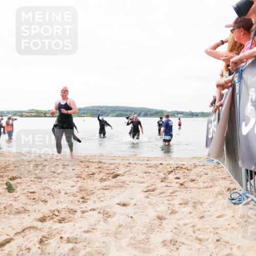 21.06.2026 - Viking Triathlon Michael Strokosch http://msf.ph/oto/9824983 21.06.2026 10:31:20 Schwimmen 14, 98, 486, 569, 637 meine-sportfotos.de