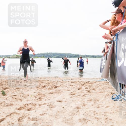 21.06.2026 - Viking Triathlon Michael Strokosch http://msf.ph/oto/9824984 21.06.2026 10:31:20 Schwimmen 14, 98, 486, 569, 637 meine-sportfotos.de