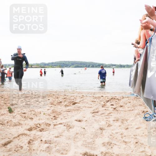 21.06.2026 - Viking Triathlon Michael Strokosch http://msf.ph/oto/9825009 21.06.2026 10:31:29 Schwimmen 14, 98, 486, 569 meine-sportfotos.de