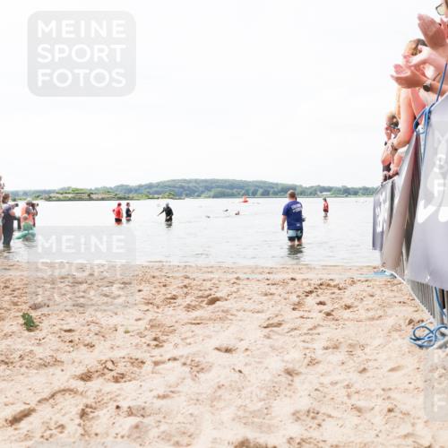 21.06.2026 - Viking Triathlon Michael Strokosch http://msf.ph/oto/9825015 21.06.2026 10:31:31 Schwimmen 14, 486 meine-sportfotos.de