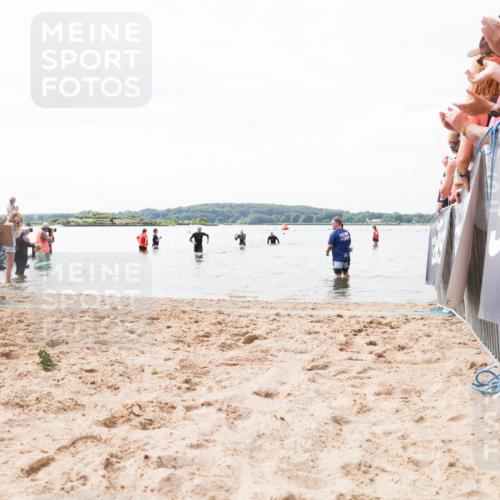 21.06.2026 - Viking Triathlon Michael Strokosch http://msf.ph/oto/9825019 21.06.2026 10:31:32 Schwimmen 14, 486, 506 meine-sportfotos.de