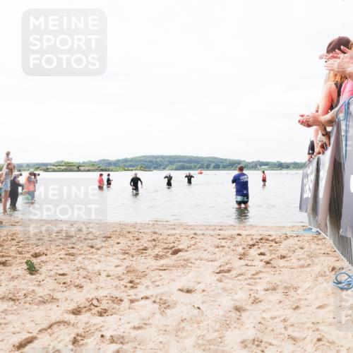 21.06.2026 - Viking Triathlon Michael Strokosch http://msf.ph/oto/9825022 21.06.2026 10:31:33 Schwimmen 486, 506 meine-sportfotos.de