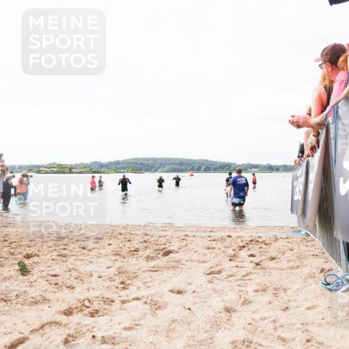 21.06.2026 - Viking Triathlon Michael Strokosch http://msf.ph/oto/9825024 21.06.2026 10:31:34 Schwimmen 486, 506 meine-sportfotos.de