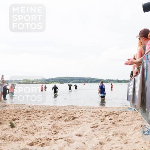 21.06.2026 - Viking Triathlon Michael Strokosch http://msf.ph/oto/9825029 21.06.2026 10:31:35 Schwimmen 506 meine-sportfotos.de