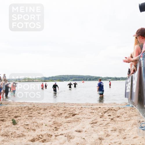 21.06.2026 - Viking Triathlon Michael Strokosch http://msf.ph/oto/9825030 21.06.2026 10:31:36 Schwimmen 506 meine-sportfotos.de