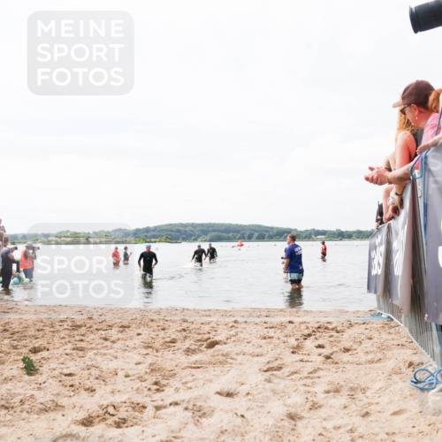 21.06.2026 - Viking Triathlon Michael Strokosch http://msf.ph/oto/9825033 21.06.2026 10:31:37 Schwimmen 17, 506 meine-sportfotos.de