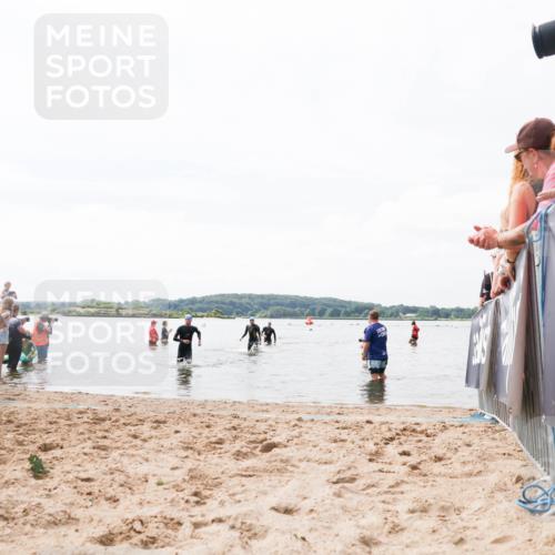 21.06.2026 - Viking Triathlon Michael Strokosch http://msf.ph/oto/9825035 21.06.2026 10:31:37 Schwimmen 17, 506 meine-sportfotos.de