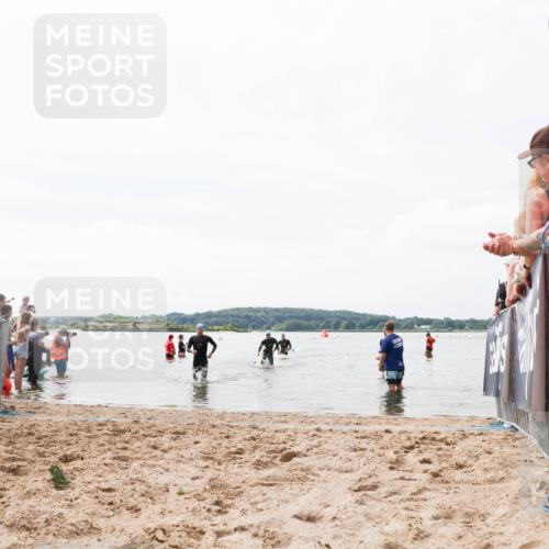 21.06.2026 - Viking Triathlon Michael Strokosch http://msf.ph/oto/9825037 21.06.2026 10:31:38 Schwimmen 17, 506 meine-sportfotos.de