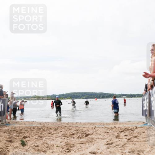 21.06.2026 - Viking Triathlon Michael Strokosch http://msf.ph/oto/9825041 21.06.2026 10:31:39 Schwimmen 17, 506 meine-sportfotos.de
