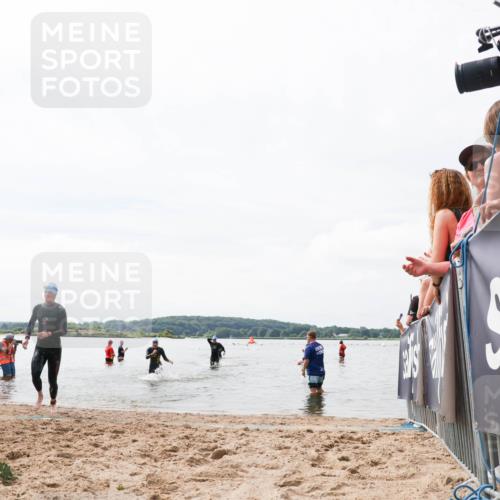 21.06.2026 - Viking Triathlon Michael Strokosch http://msf.ph/oto/9825045 21.06.2026 10:31:41 Schwimmen 17, 506 meine-sportfotos.de