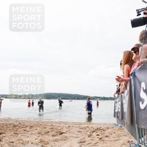 21.06.2026 - Viking Triathlon Michael Strokosch http://msf.ph/oto/9825048 21.06.2026 10:31:42 Schwimmen 17, 506 meine-sportfotos.de