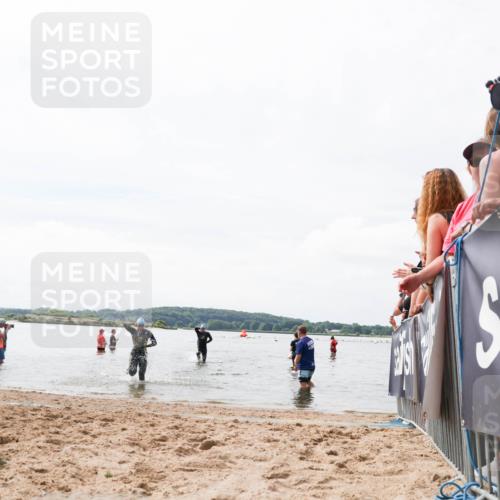 21.06.2026 - Viking Triathlon Michael Strokosch http://msf.ph/oto/9825052 21.06.2026 10:31:44 Schwimmen 17, 487, 506 meine-sportfotos.de