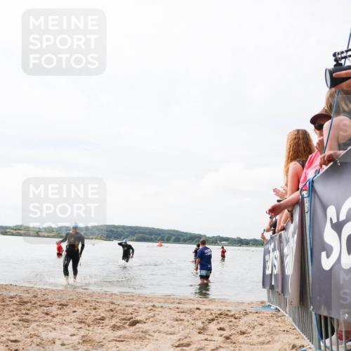 21.06.2026 - Viking Triathlon Michael Strokosch http://msf.ph/oto/9825055 21.06.2026 10:31:45 Schwimmen 17, 487, 506 meine-sportfotos.de