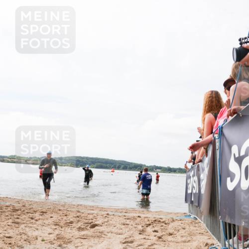 21.06.2026 - Viking Triathlon Michael Strokosch http://msf.ph/oto/9825056 21.06.2026 10:31:45 Schwimmen 17, 487, 506 meine-sportfotos.de