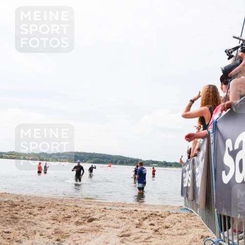 21.06.2026 - Viking Triathlon Michael Strokosch http://msf.ph/oto/9825062 21.06.2026 10:31:47 Schwimmen 17, 487, 506 meine-sportfotos.de