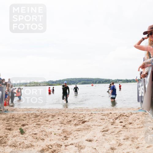 21.06.2026 - Viking Triathlon Michael Strokosch http://msf.ph/oto/9825073 21.06.2026 10:31:50 Schwimmen 17, 487 meine-sportfotos.de