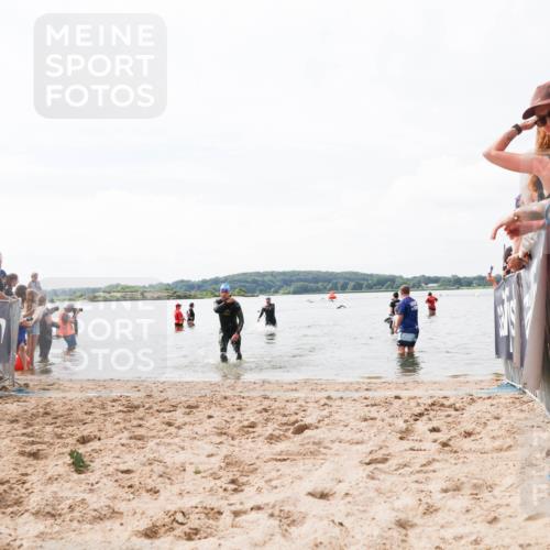 21.06.2026 - Viking Triathlon Michael Strokosch http://msf.ph/oto/9825074 21.06.2026 10:31:51 Schwimmen 17, 278, 487 meine-sportfotos.de