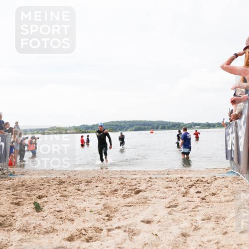 21.06.2026 - Viking Triathlon Michael Strokosch http://msf.ph/oto/9825075 21.06.2026 10:31:51 Schwimmen 17, 278, 487 meine-sportfotos.de