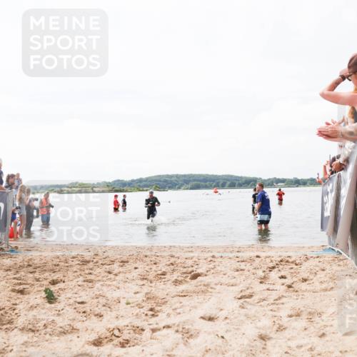 21.06.2026 - Viking Triathlon Michael Strokosch http://msf.ph/oto/9825087 21.06.2026 10:31:55 Schwimmen 278, 487 meine-sportfotos.de