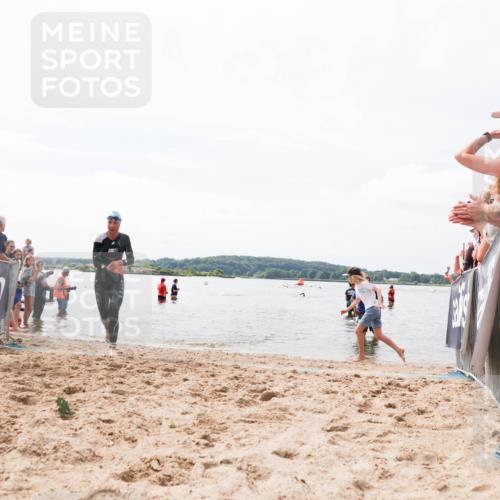 21.06.2026 - Viking Triathlon Michael Strokosch http://msf.ph/oto/9825101 21.06.2026 10:32:00 Schwimmen 278 meine-sportfotos.de