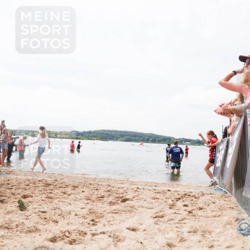 21.06.2026 - Viking Triathlon Michael Strokosch http://msf.ph/oto/9825105 21.06.2026 10:32:01 Schwimmen 278 meine-sportfotos.de