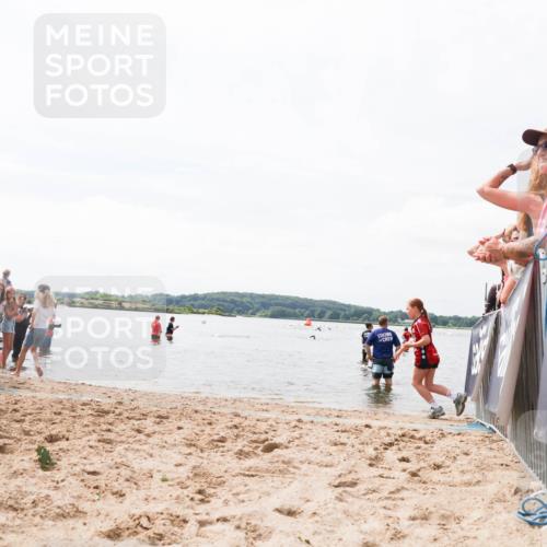 21.06.2026 - Viking Triathlon Michael Strokosch http://msf.ph/oto/9825106 21.06.2026 10:32:01 Schwimmen 278 meine-sportfotos.de