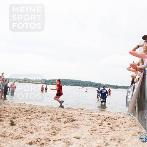 21.06.2026 - Viking Triathlon Michael Strokosch http://msf.ph/oto/9825109 21.06.2026 10:32:02 Schwimmen 278 meine-sportfotos.de