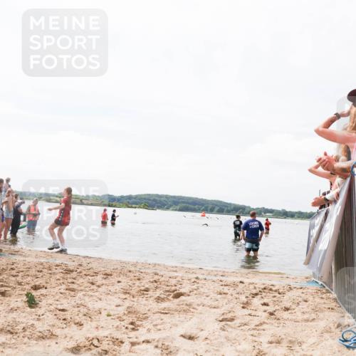 21.06.2026 - Viking Triathlon Michael Strokosch http://msf.ph/oto/9825111 21.06.2026 10:32:03 Schwimmen 278 meine-sportfotos.de