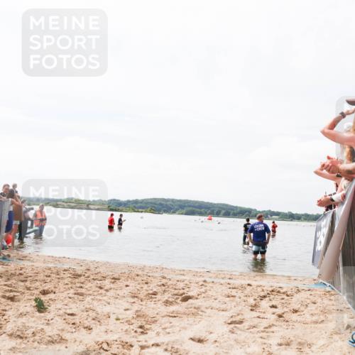 21.06.2026 - Viking Triathlon Michael Strokosch http://msf.ph/oto/9825115 21.06.2026 10:32:04 Schwimmen 278 meine-sportfotos.de
